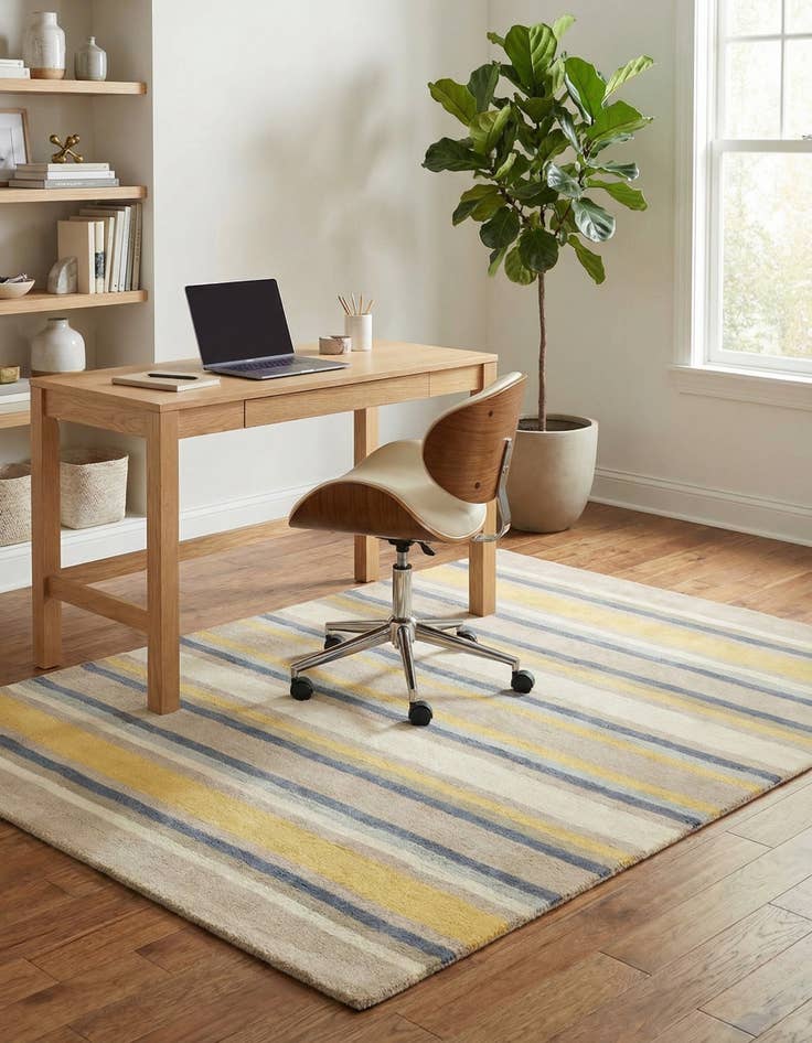 Detail image of  3' 10 x 5' 7 Luna Wool Rug