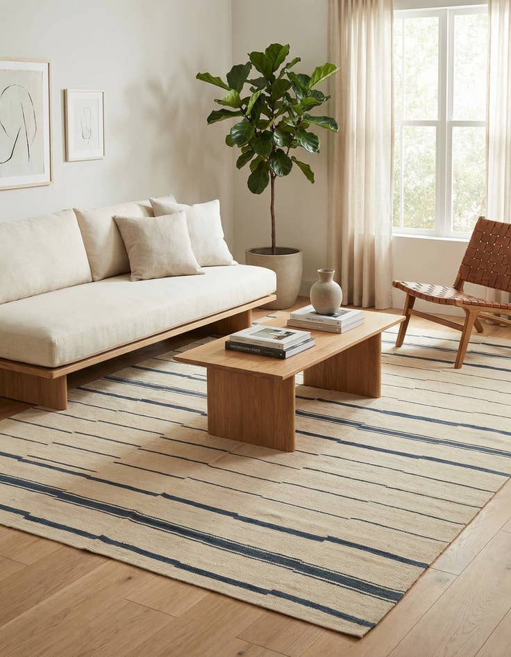 Detail image of  7' 3 x 9' 2  Hand Woven Kilim Modern Wool Rug