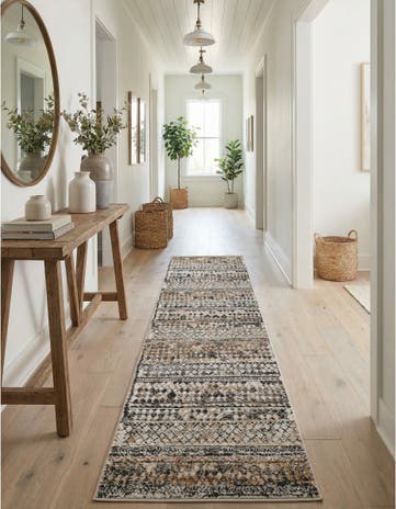 2' 7 x 13' Leipzig Runner Rug