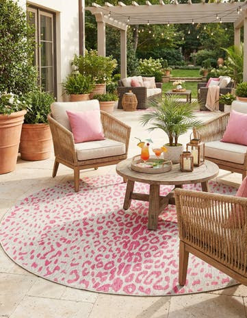 Pink Gray Easy-Clean Safari Indoor / Outdoor Round Rug