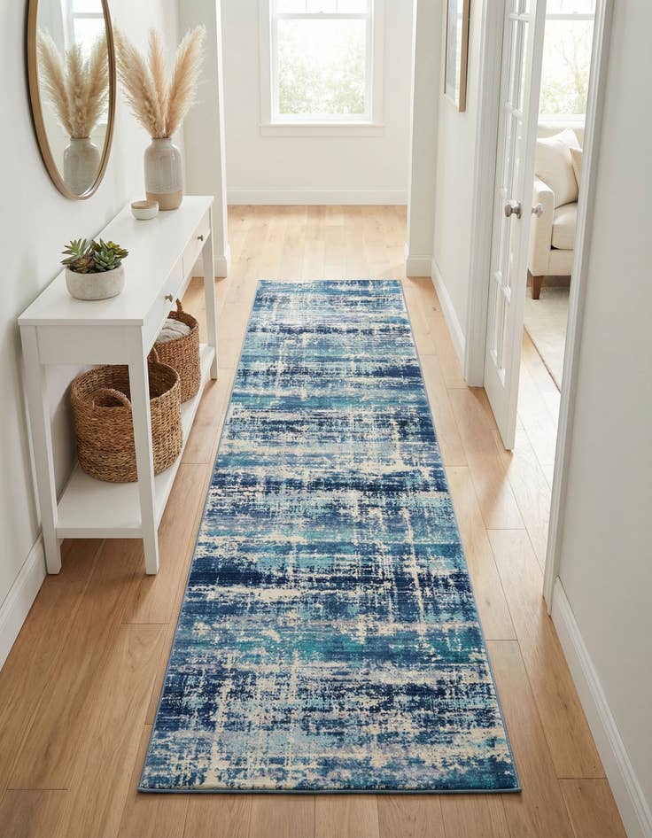 Detail image of  2' 7 x 9' 10 Malibu Runner Rug
