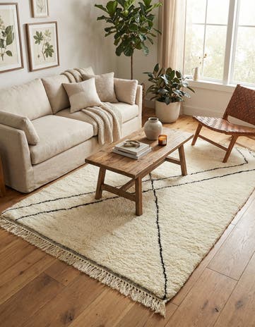 5' 3 x 7' 9 Hand Knotted Moroccan Wool Rug