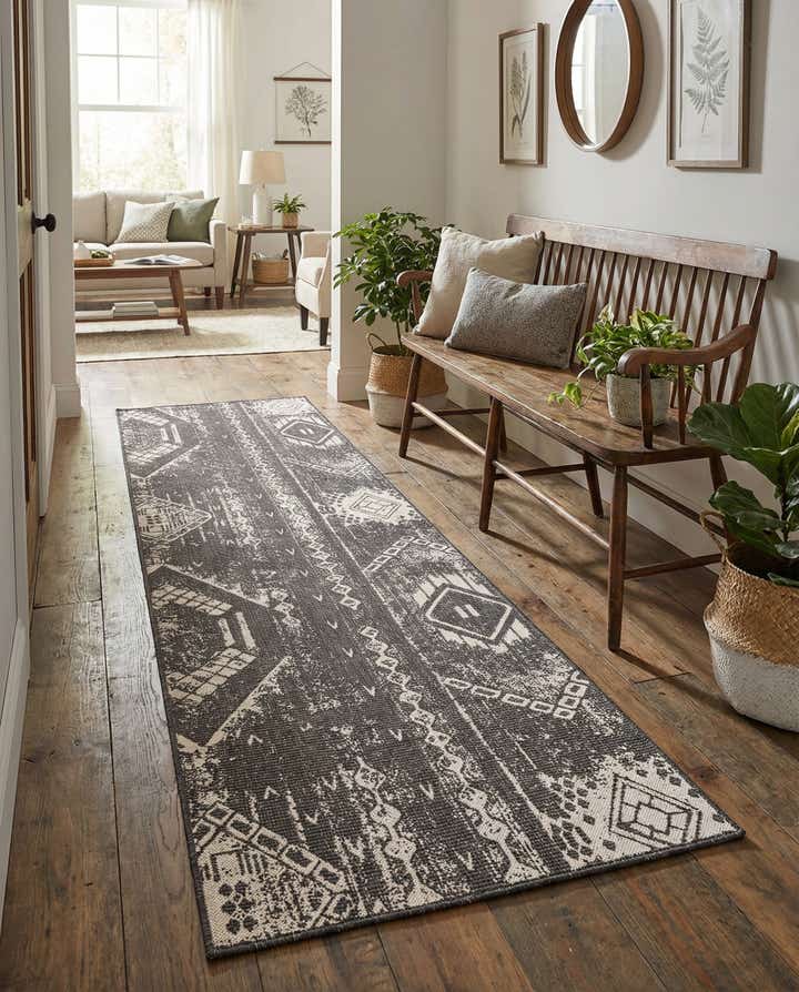 2' 7 x 12' Easy-Clean Bohemian Indoor / Outdoor Runner Rug