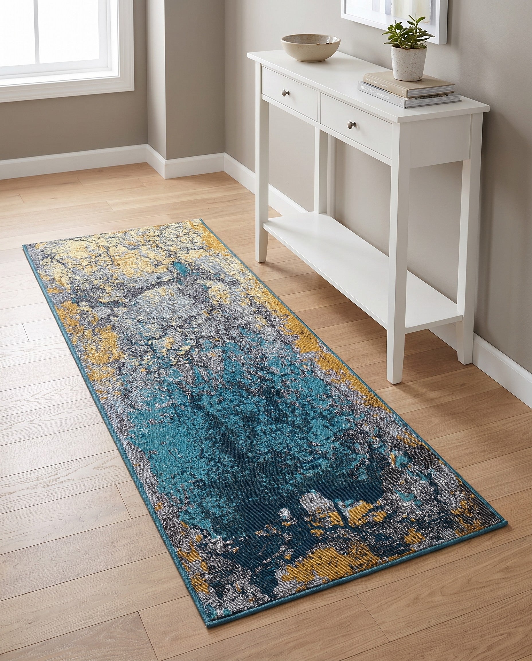 2' x 5' Easy-Clean Modern Indoor / Outdoor Runner Rug