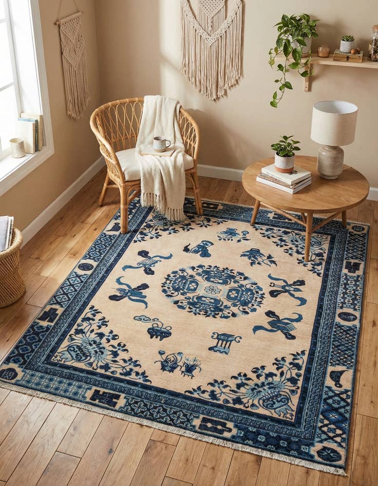 Detail image of 5' 1 x 5' 1 Boutique Square Rug