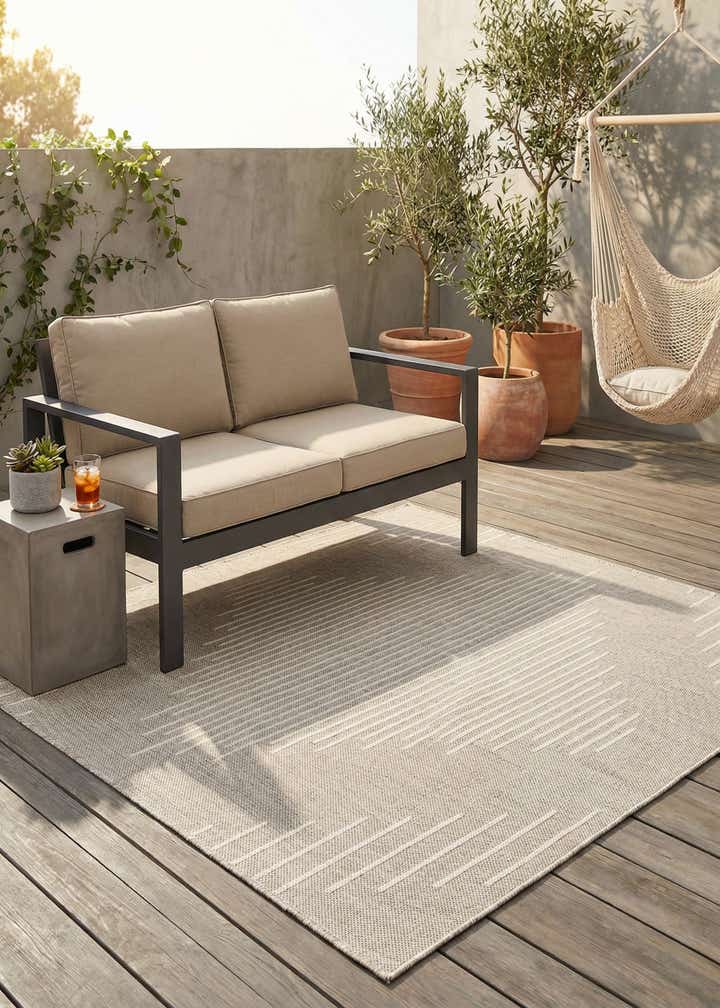 5' 3 x 5' 3 Easy-Clean Modern Indoor / Outdoor Square Rug