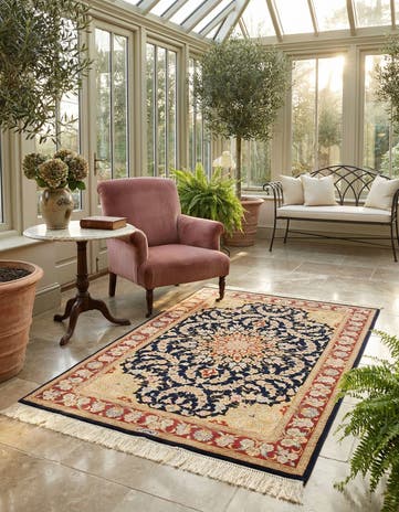 2' 7 x 4' Ghom Silk Rug