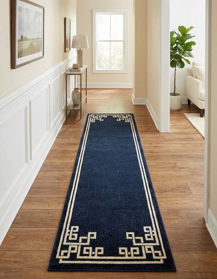 Detail image of 2' 7 x 10' Greek Key Runner Rug