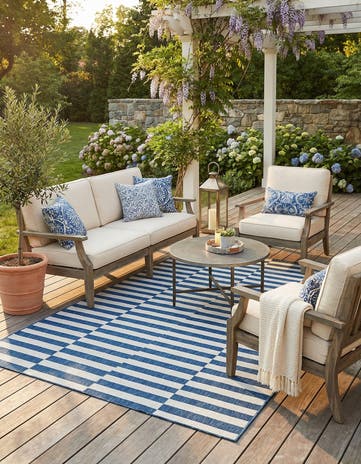 6' x 9' Easy-Clean Ribbon Indoor / Outdoor Rug