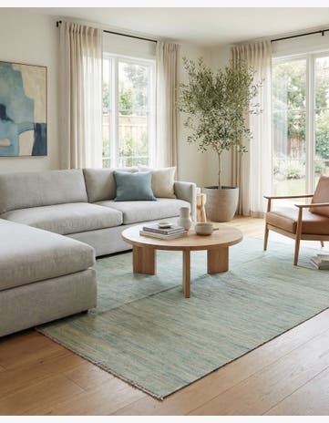 5' 6 x 8' 2 Hand Woven Kilim Modern Wool Rug