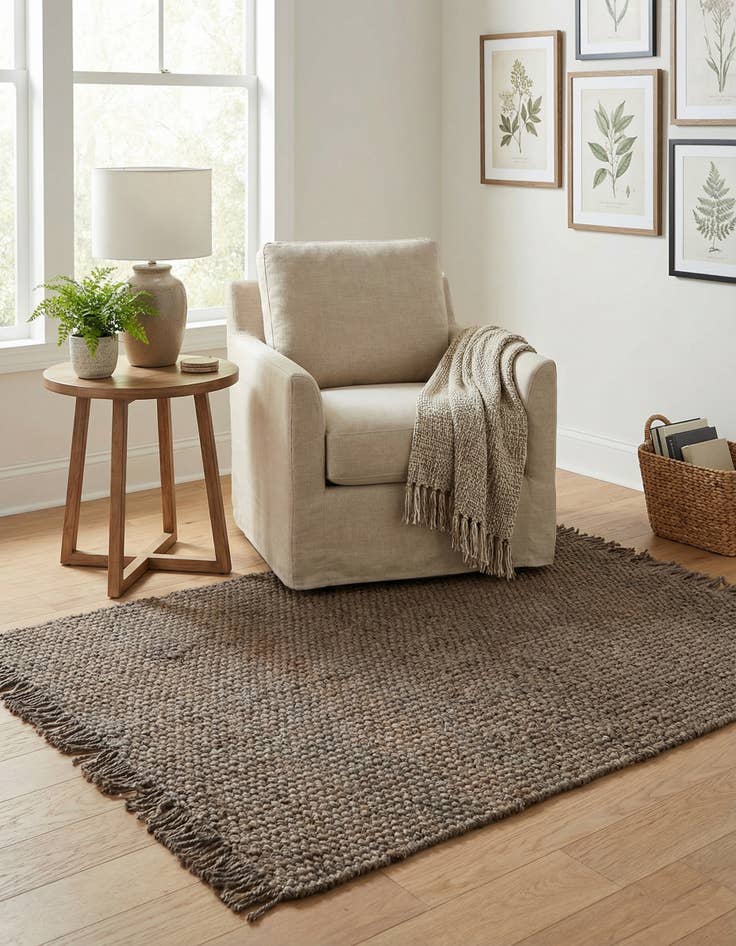 Detail image of  5' 1 x 5' 1  Hand Woven Chunky Jute Square Rug