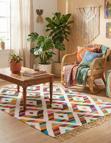 4' 1 x 6' 1 Hand Woven Chindi Trellis Rug