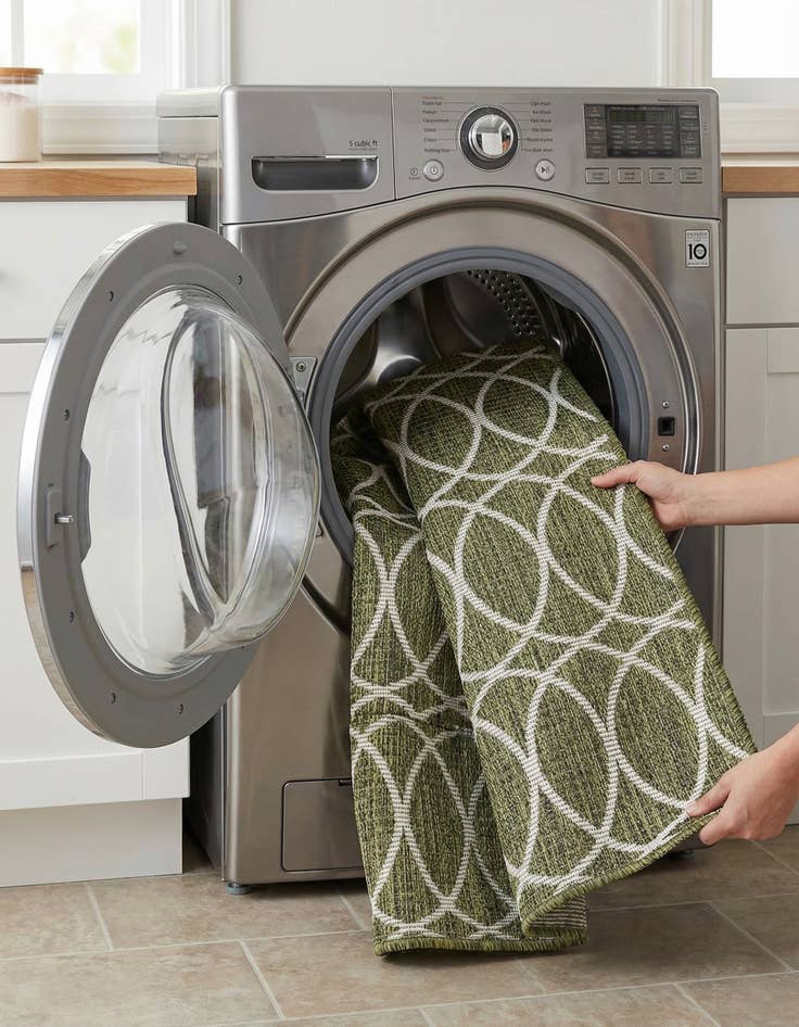 Detail image of 3' x 5' 3  Washable Trellis Indoor / Outdoor Rug