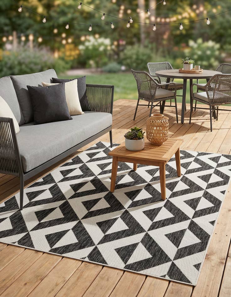 Detail image of  6' x 9'  Washable Jill Zarin Napa Indoor / Outdoor Rug