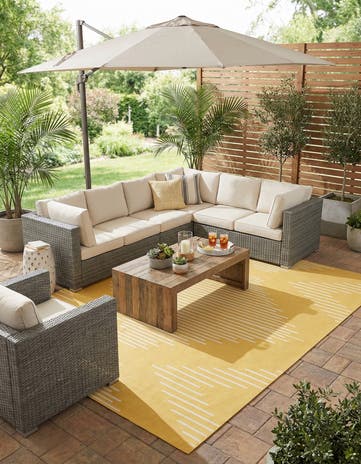 10' x 13' Easy-Clean Modern Indoor / Outdoor Rug