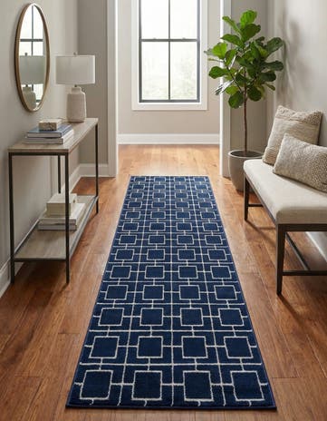 2' 7 x 12' Marilyn Monroe™ Glam Deco Runner Rug
