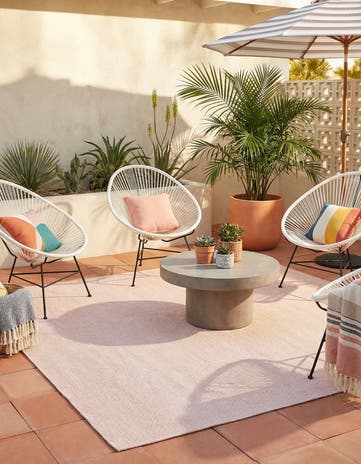 Pink Roses Easy-Clean Jill Zarin Palm Springs Indoor / Outdoor Square Rug