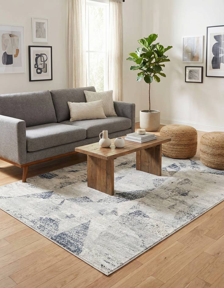 Detail image of 4' x 6' Caspian Rug