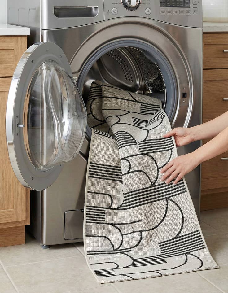 Detail image of  2' 7 x 12'  Washable Modern Indoor / Outdoor Runner Rug