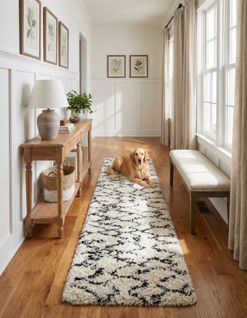 Pearl and Black Infinity Shag Runner Rug