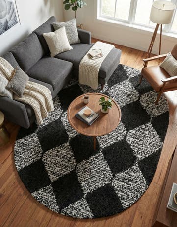Black and White Serenity Shag Oval Rug