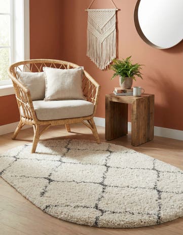Ivory Moroccan Shag Oval Rug
