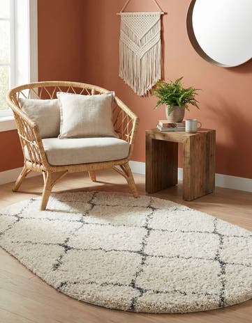 Ivory Moroccan Shag Oval Rug