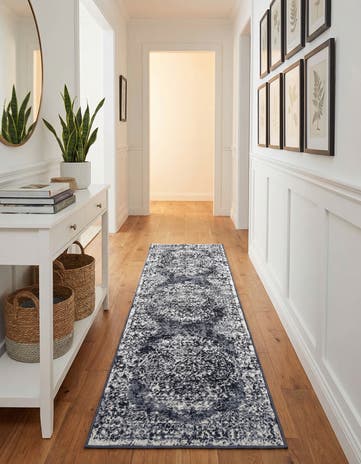 2' x 8' Oxford Runner Rug
