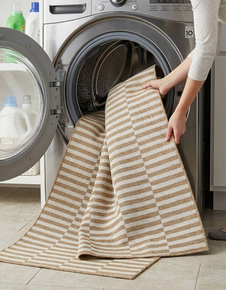 Detail image of 2' 7 x 10'  Washable Striped Indoor / Outdoor Runner Rug