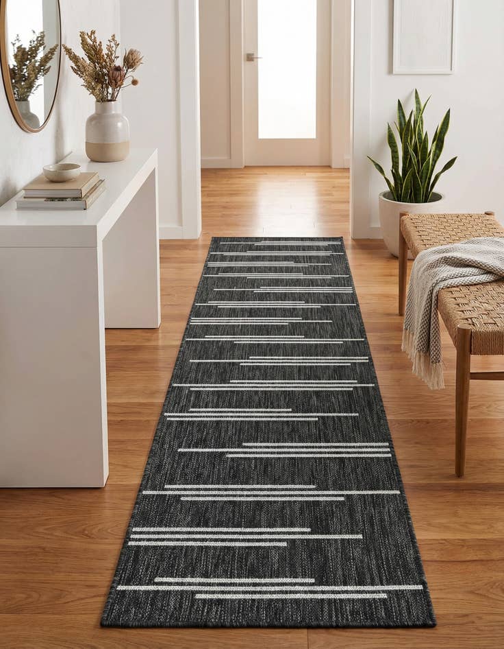 Detail image of 2' x 6'  Washable Modern Indoor / Outdoor Runner Rug