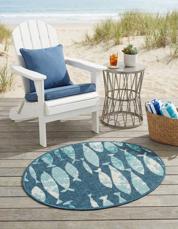Detail image of 2' x 3' Easy-Clean Coastal Indoor / Outdoor Oval Rug