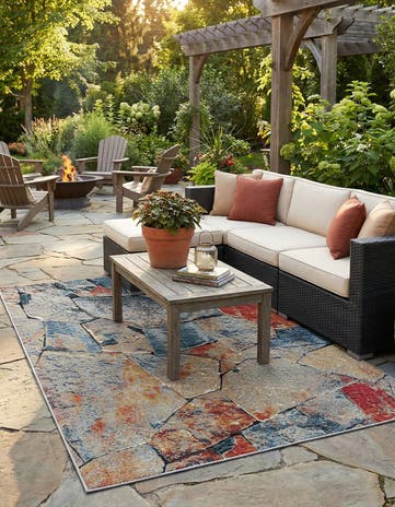 5' x 7' Easy-Clean Modern Indoor / Outdoor Rug