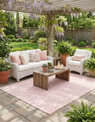 Pink Easy-Clean Trellis Textured Indoor / Outdoor Rug