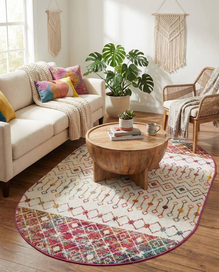 Detail image of 5' 3 x 8' Moroccan Trellis Oval Rug