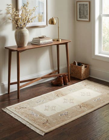 2' 8 x 4' 8 Hand Knotted Darya Wool Rug