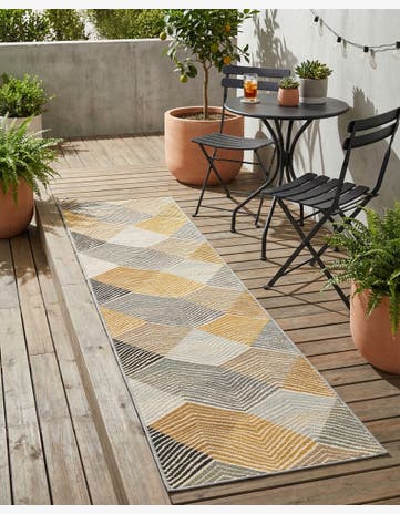 Gray Easy-Clean Modern Indoor / Outdoor Runner Rug
