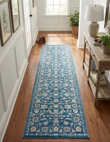 2' 7 x 10' Boston Runner Rug