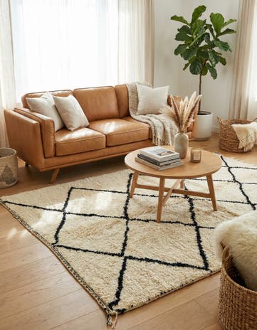 4' 10 x 8' 8 Hand Knotted Moroccan Wool Rug