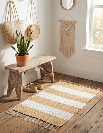 2' x 3' 1 Hand Woven Chindi Rag Rug