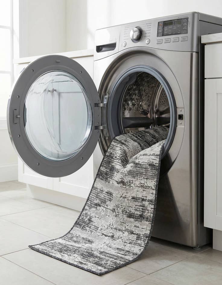 Detail image of  2' x 6'  Washable Modern Indoor / Outdoor Runner Rug