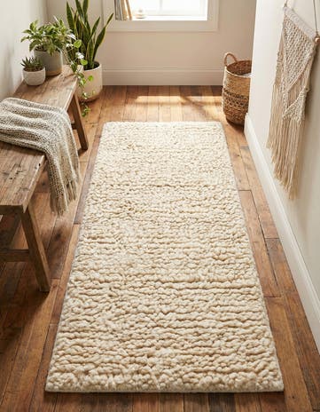 Moroccan Ivory Haka Deluxe Shag Runner Rug