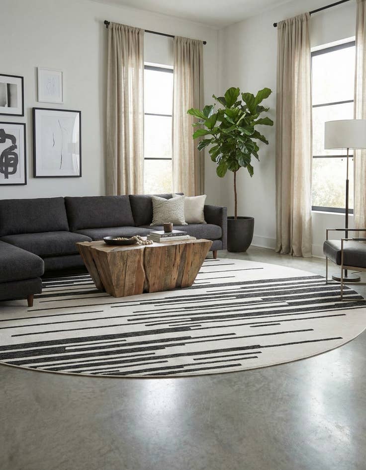 Detail image of 13' x 13'  Washable Modern Indoor / Outdoor Round Rug