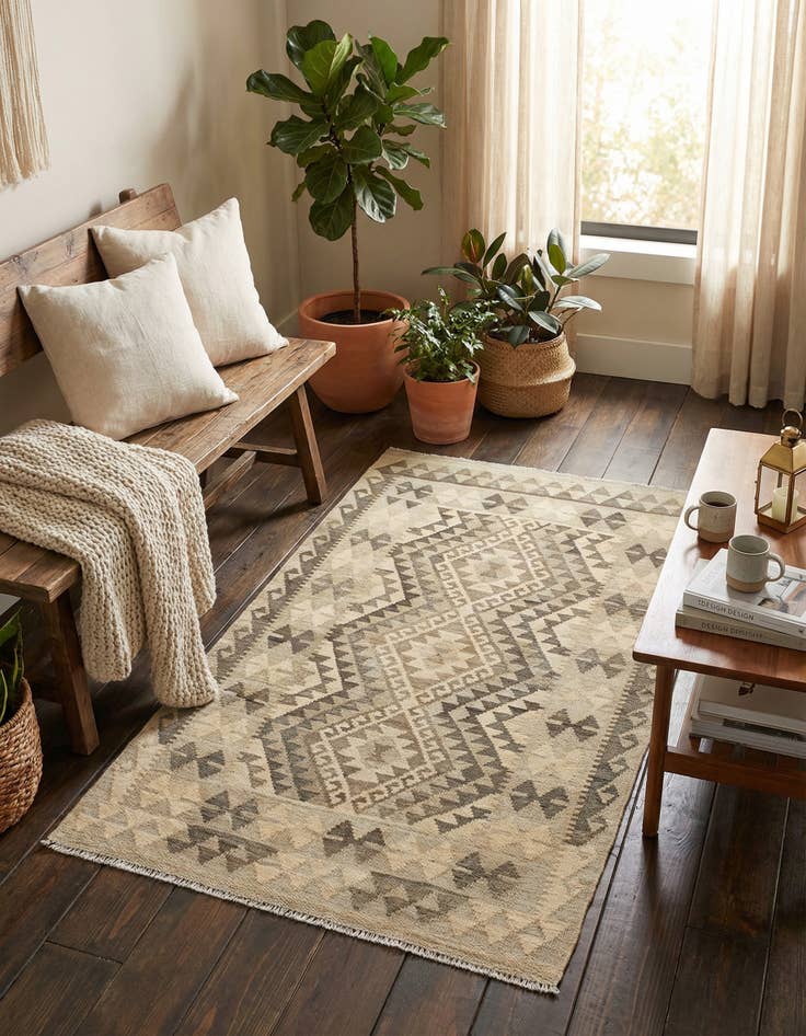 Detail image of 3' 2 x 5'  Hand Woven Kilim Maymana Wool Rug