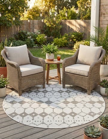 Ivory and Gray Easy-Clean Lattice Indoor / Outdoor Round Rug