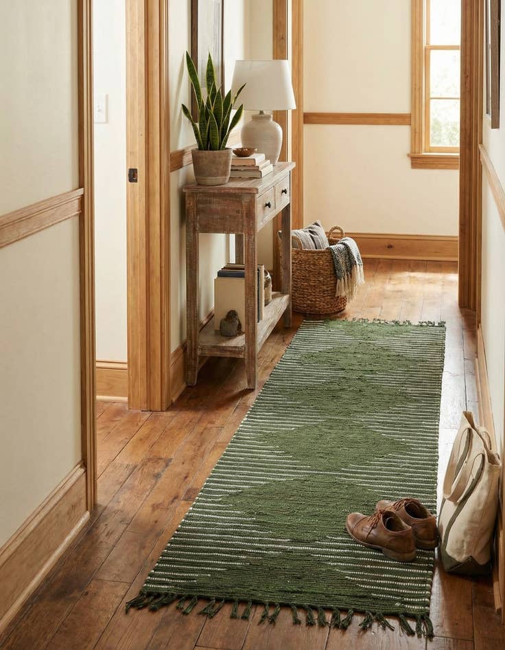 Detail image of  2' 7 x 10'  Hand Woven Chindi Cotton Runner Rug