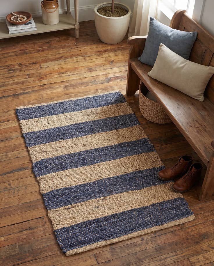 Detail image of 2' 2 x 3' 1 Handmade Braided Jute Rug