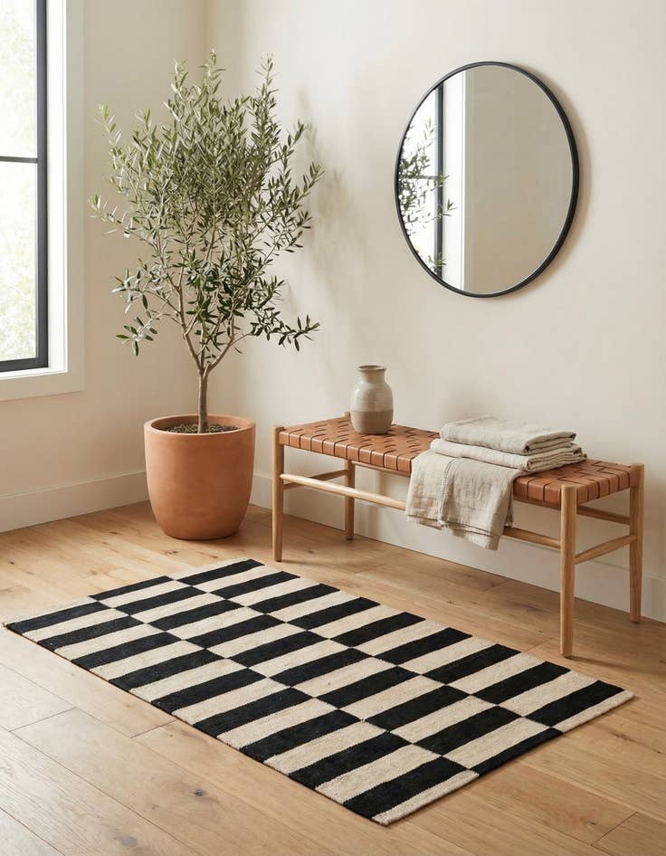 Detail image of 2' 9 x 3' 10  Hand Woven Kilim Modern Wool Rug