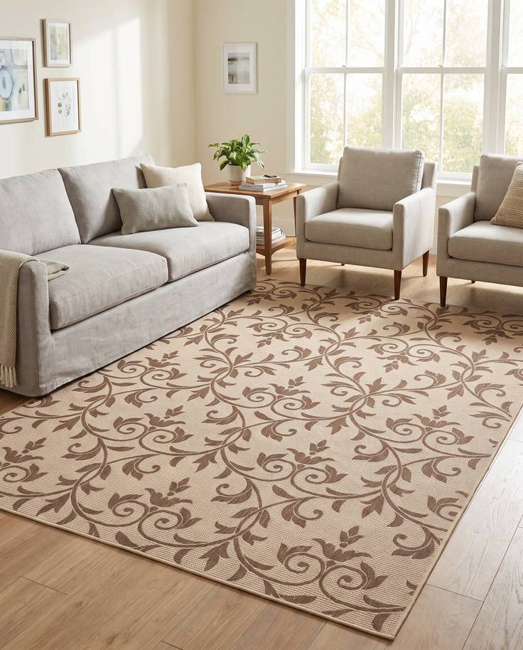 Detail image of 7' x 10' Easy-Clean Botanical Indoor / Outdoor Rug