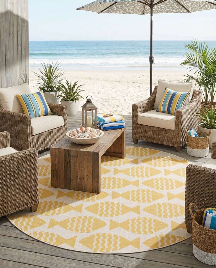 10' x 10' Easy-Clean Coastal Indoor / Outdoor Round Rug