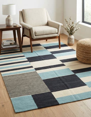 4' 3 x 5' 10 Hand Woven Kilim Modern Wool Rug